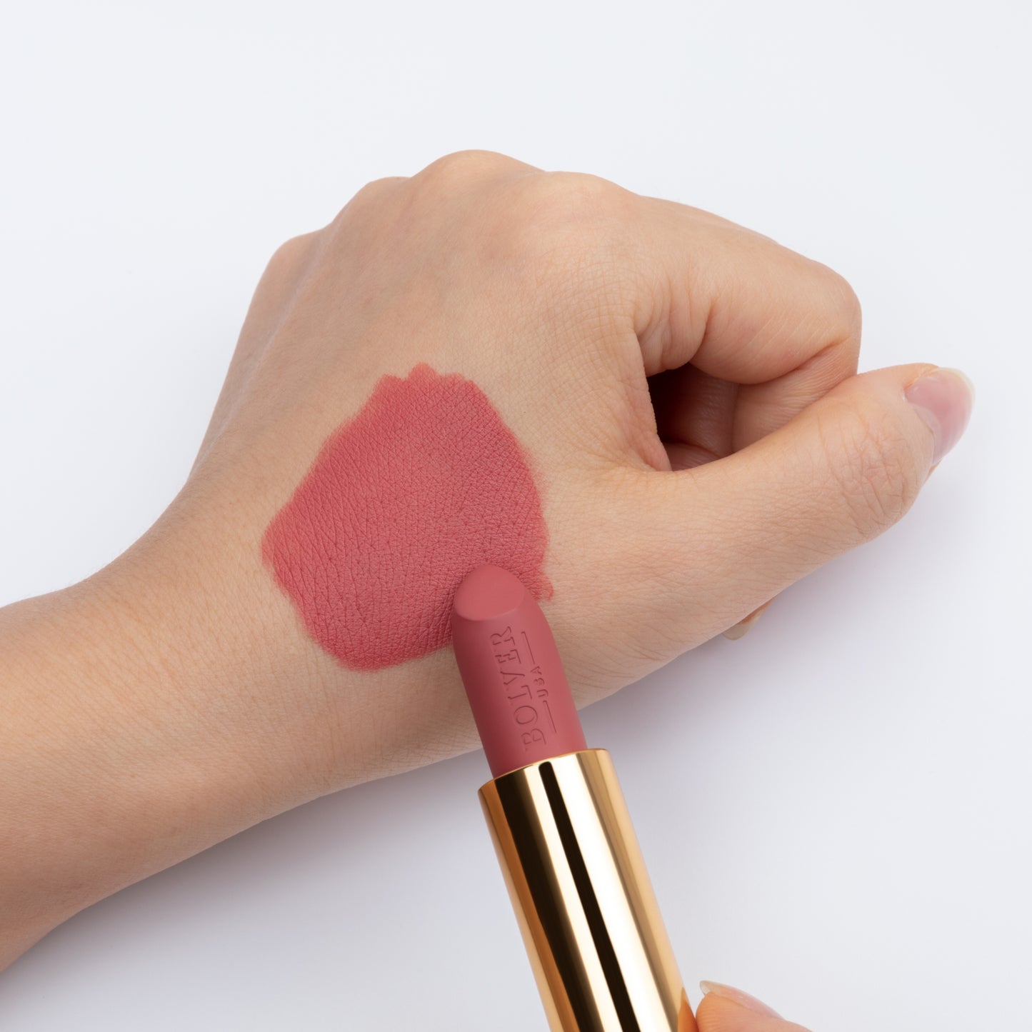 أحمر شفاة مطفي 109