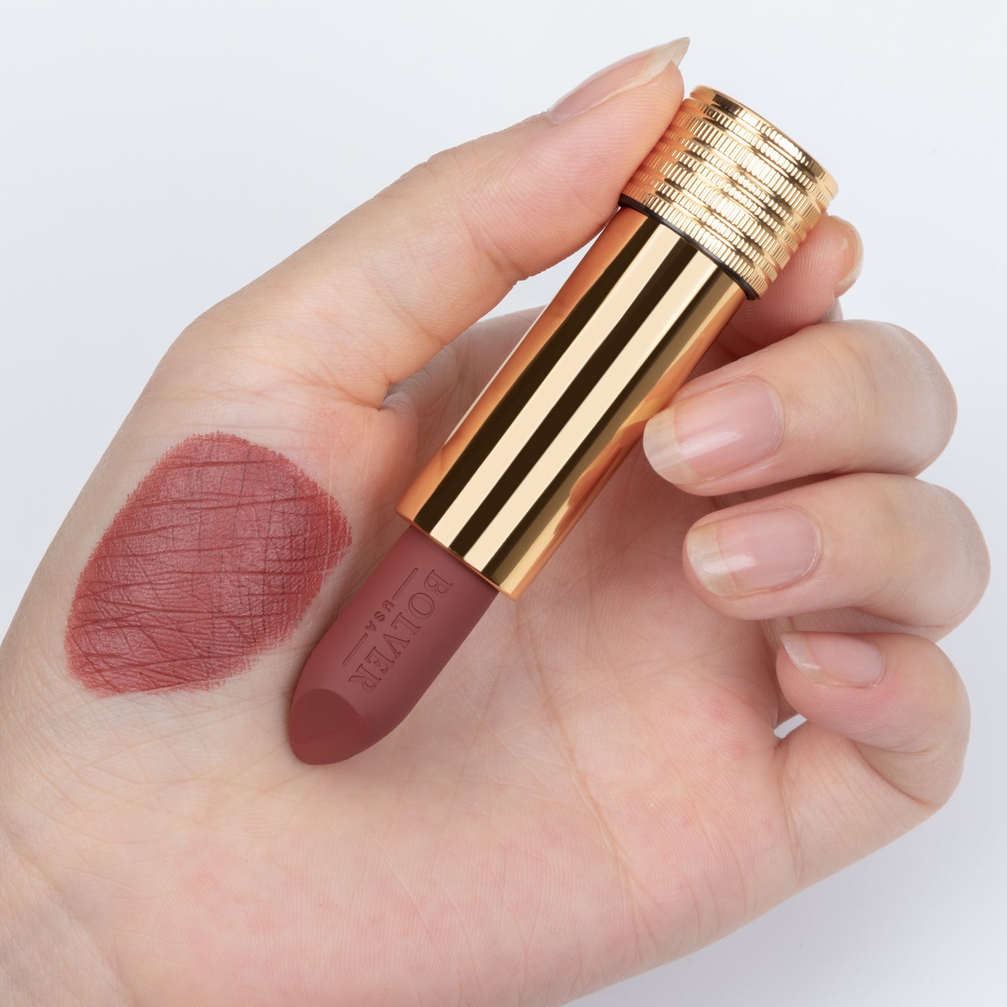 أحمر شفاة مطفي 119