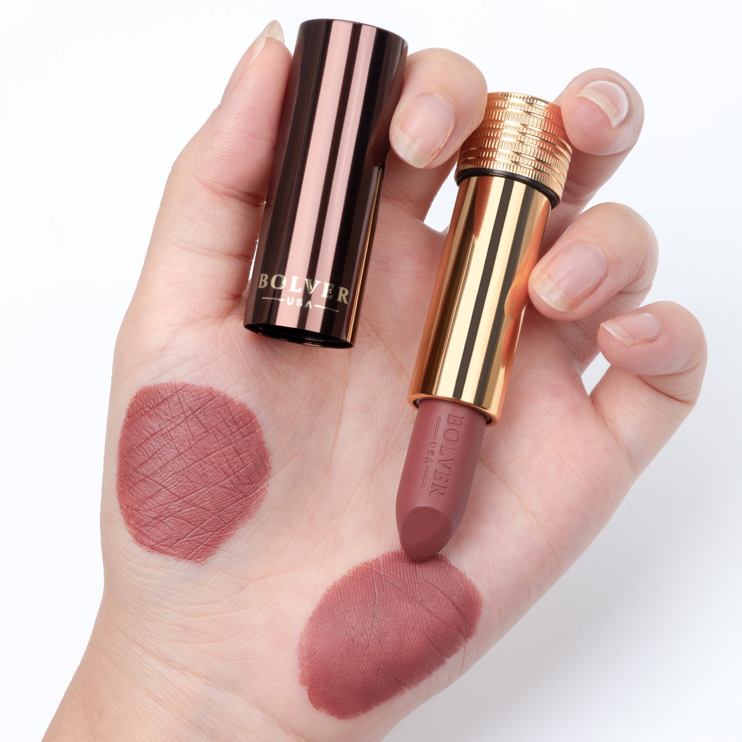 أحمر شفاة مطفي 128