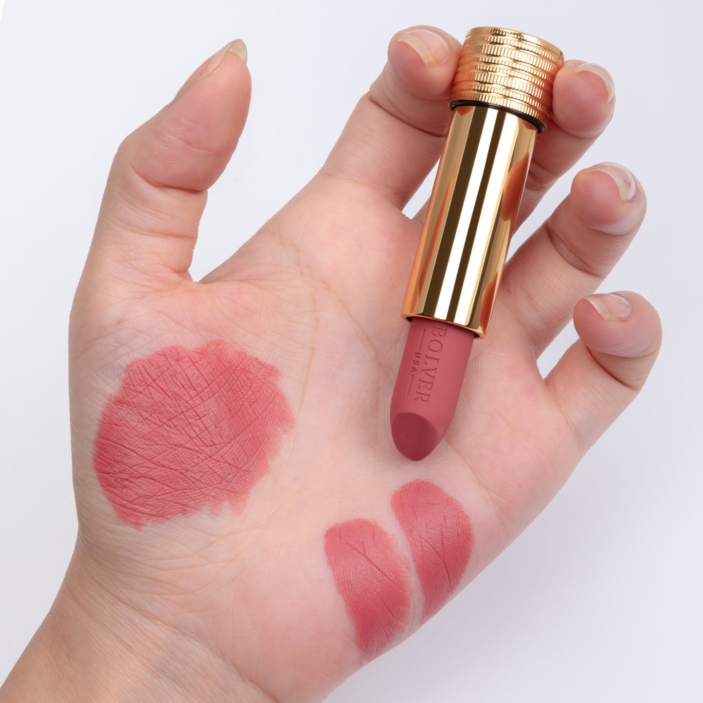 أحمر شفاة مطفي 130