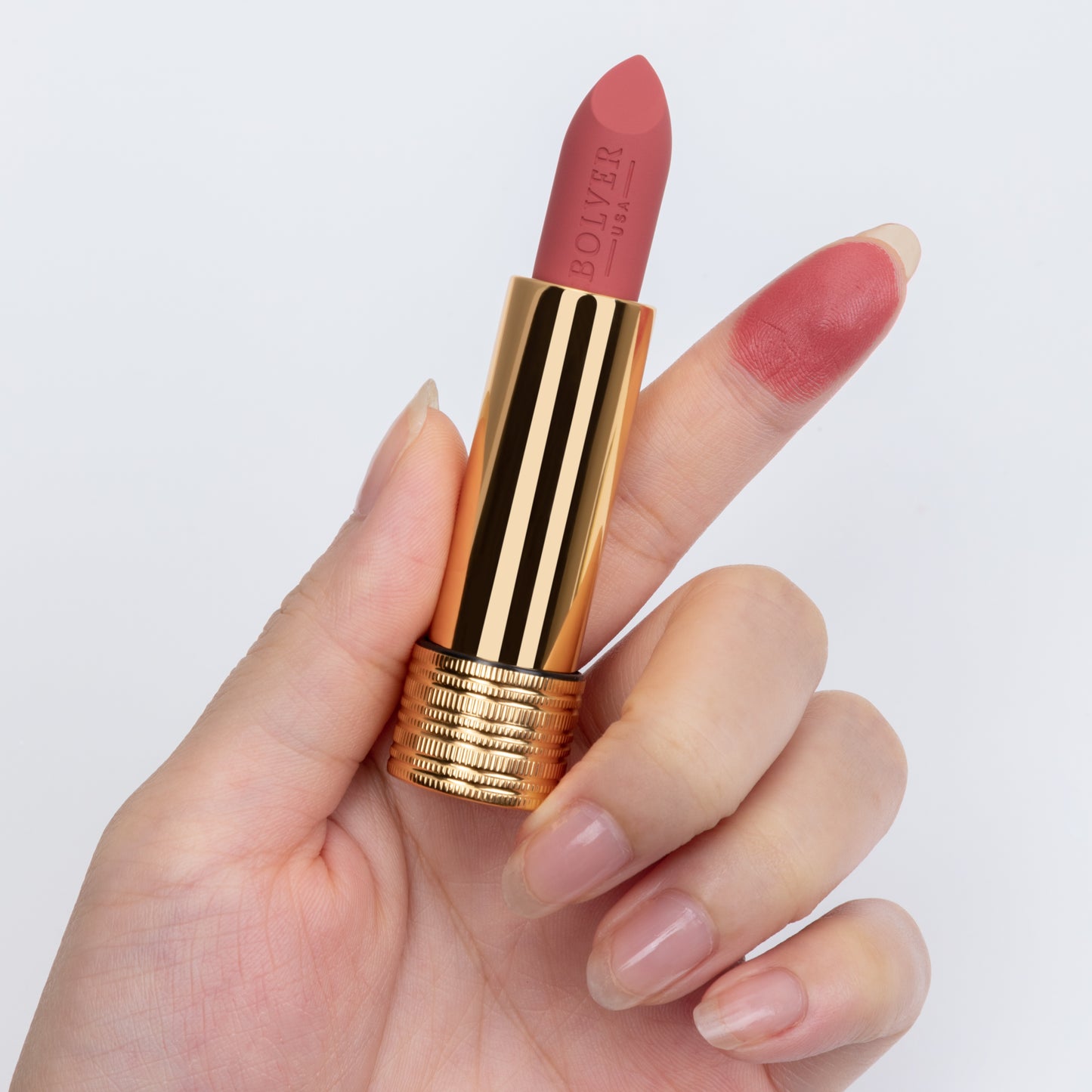 أحمر شفاة مطفي 130