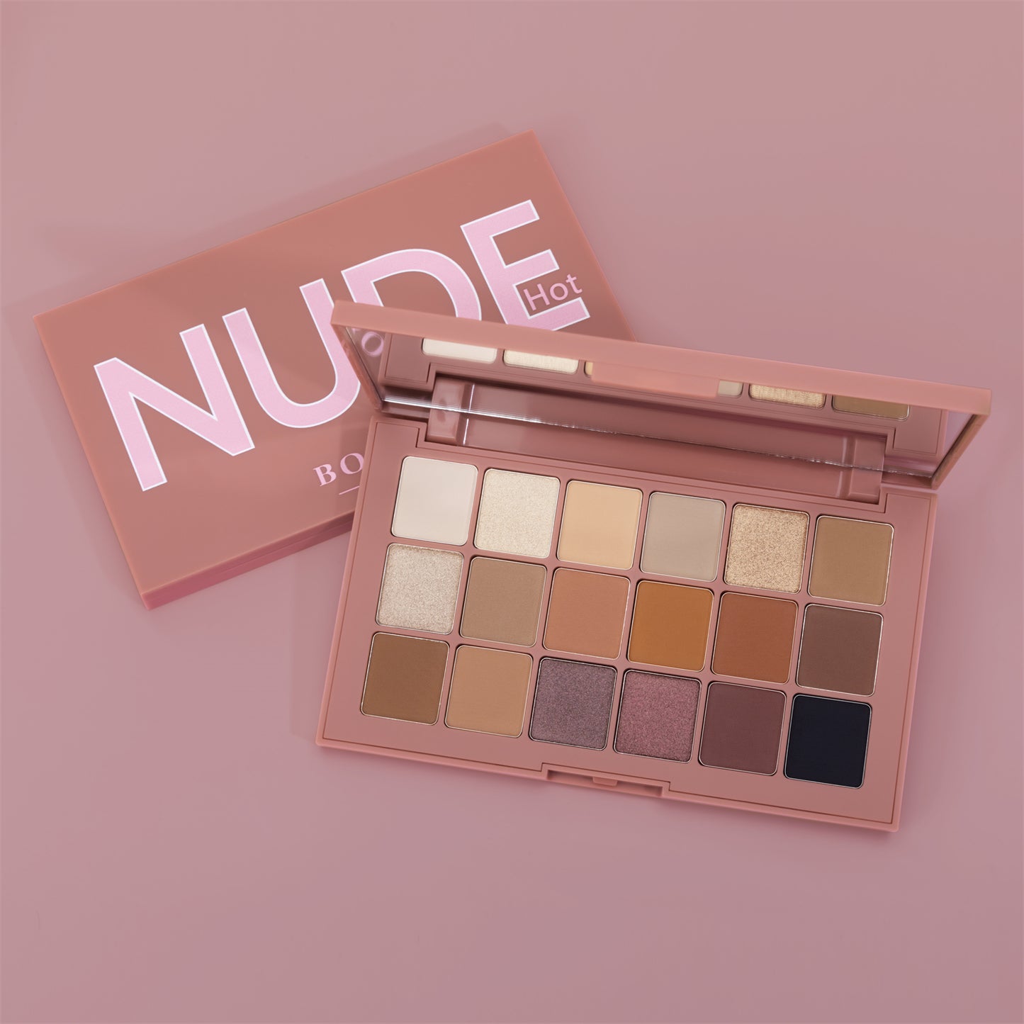 BOLVER USA 18 COLOR EYESHADOW E11- NUDE
